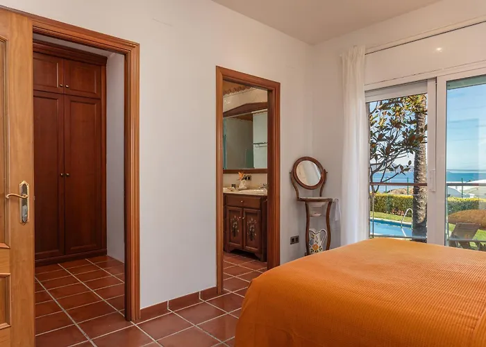 Flateli Far De S'arenella